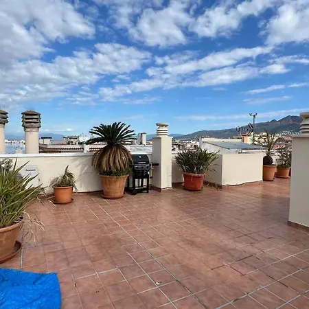 Bonito Duplex En Con Vistas Al Mar Cerca De La Playa Av-31 *