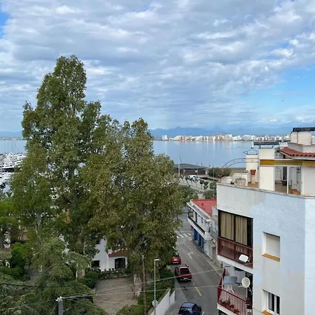Apartment Bonito Duplex En Con Vistas Al Mar Cerca De La Playa Av-31 Roses